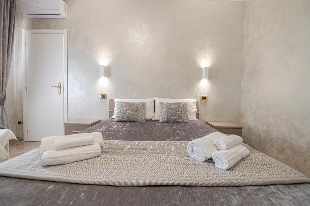 シャッカ Domus Aurea Bed & Breakfast エクステリア 写真